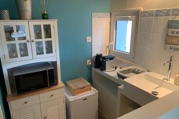 관광객 아파트 Charmante Annexe Au Cœur D Un Joli Parc Arboré