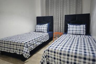 آپارتمانهای توریستها Luxury Spacious Apartment Midtown Casablanca