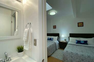 Miami Beach Rooms B&b