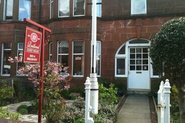 פנסיון Rutland House