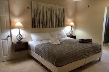 شقة فندقية Villas Chukum