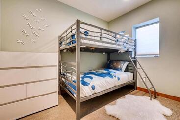 관광객 아파트 1005 Walk To Ski Modern Luxurious Townhome