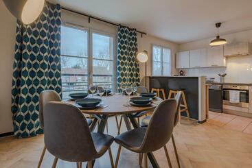 צימר Cosy Flat In Disneyland Bmyguest