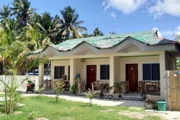 پانسیون Enrico S Guesthouse