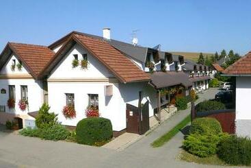 ペンション Penzión Spišský Dvor