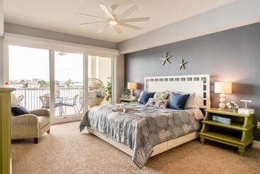شقق خاصة سياحية Waterfront  3br   2kings  Pool Balcony   Beach