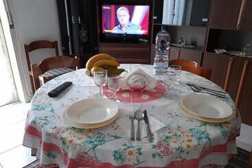 آپارتمانهای توریستها Nonna Maria Apartment