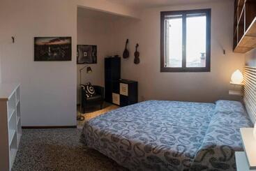 Pansiyon Alloggio Casa Loredan