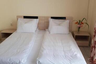 پانسیون Guesthouse Zanier