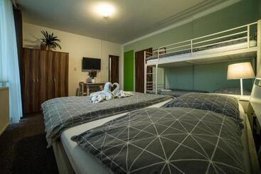 پانسیون Penzion Garden