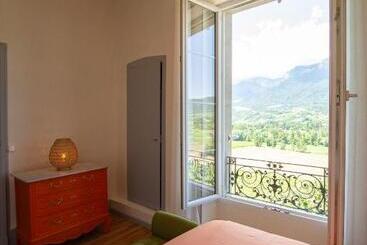 ツーリストアパートメント Domaine Des Granges Longes