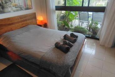 Neot Golf Caesarea Garden Apartment