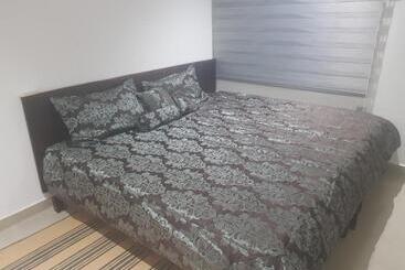 آپارتمانهای توریستها Sbj Place East Legon