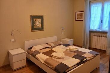 דירות לתיירים Sunshine Guesthouse