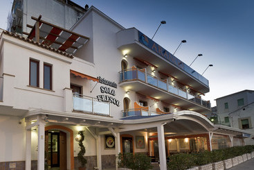 فندق Arancio B&b