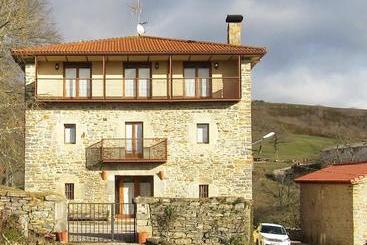 Сельский отель Rural Valtarranz