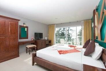 Time Out Hotel Beach Front