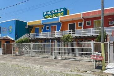 호스텔 Residencial Dos Moleques