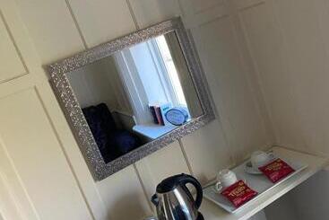 Bed and Breakfast Nettleton Country House