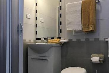 هتل آپارتمان Maison Marie