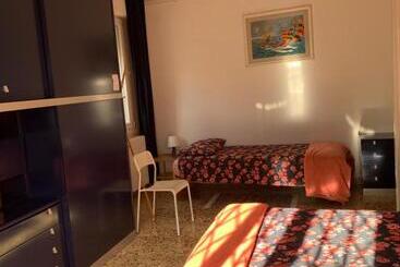 بنسيون Affittacamere Le Rose