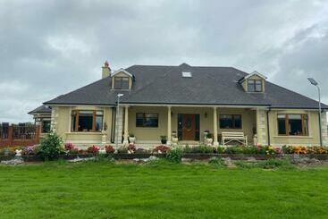 פנסיון Motorwaylodge Kilcoran Cahir E21rk60