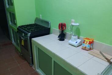 ツーリストアパートメント Casa Cerca De La Playa