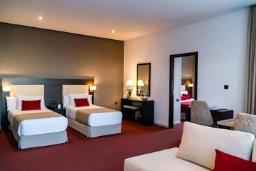 هتل Hôtel Tamuda Beach