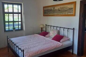 شقق خاصة سياحية Kutna Hora Perfect Apartment