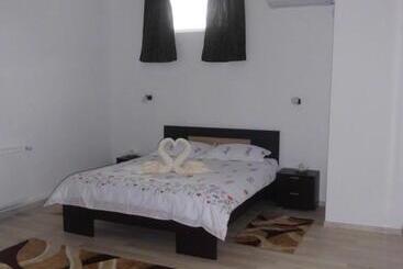 ペンション Casa Verde