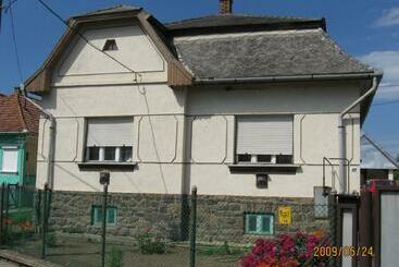 Пансион Muskátlis Vendégház