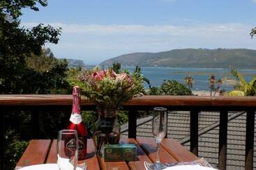 پانسیون Protea Guest House