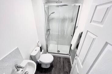 דירות לתיירים Weston Inn