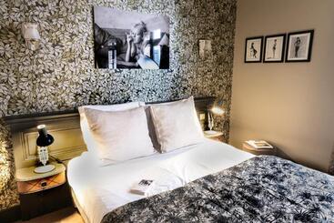 Bed and Breakfast La Femme D à Côté