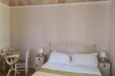 ペンション Al Rosa Antico