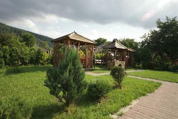 Отель гірка