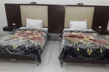 هتل Usmania Restaurant And Civic