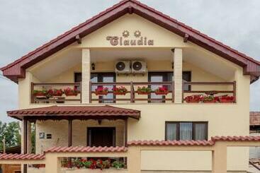 Pensiunea Claudia