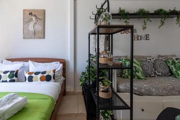 آپارتمانهای توریستها Oasis   Cozy Studio In Larnaca