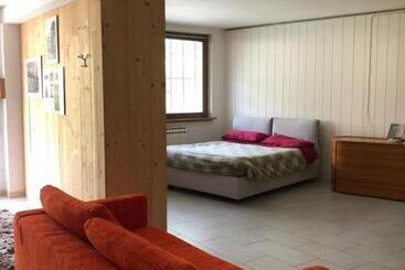 Жильё для туристов Homely Albino