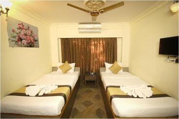 Отель Apples Balaji Inn