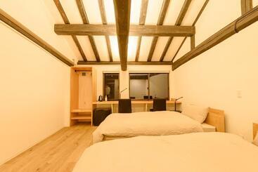 فندق Denpaku Komatsu