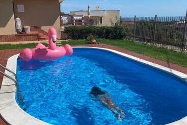 آپارتمانهای توریستها Villa Omnia