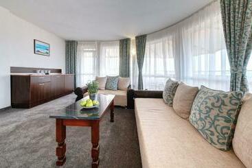 בית מלון כפרי хотел свети николай приморско