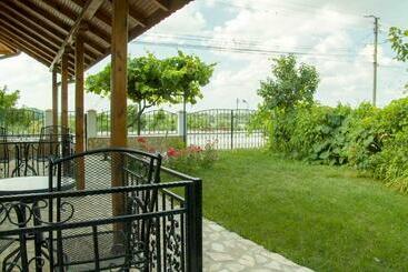 بنسيون къща за гости лодката