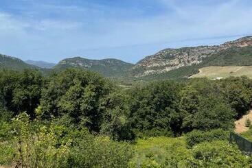 تختخواب و صبحانه Casa Julie