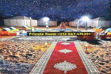 پانسیون Luxury Desert Romantic Camp