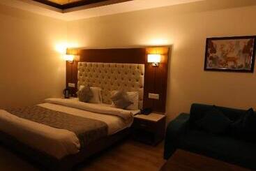 Riverside Resorts