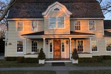 צימר The 1708 House