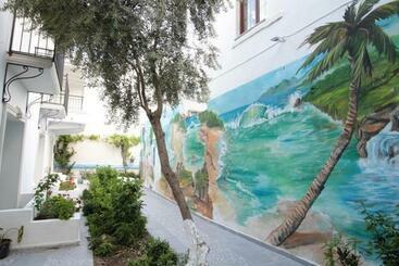 فندق Double Inn Mari̇na